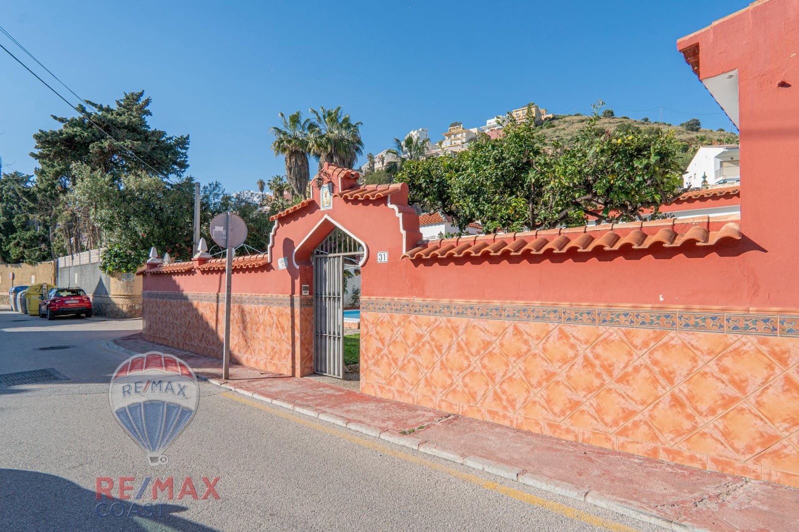 3 slaapkamer Villa te koop in Rincon de la Victoria met zwembad garage - € 875.000 (Ref: 8905546)