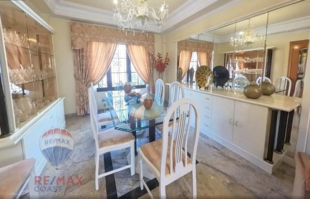 5 sypialnia Willa na sprzedaż w Cártama z garażem - 489 000 € (Ref: 8905547)