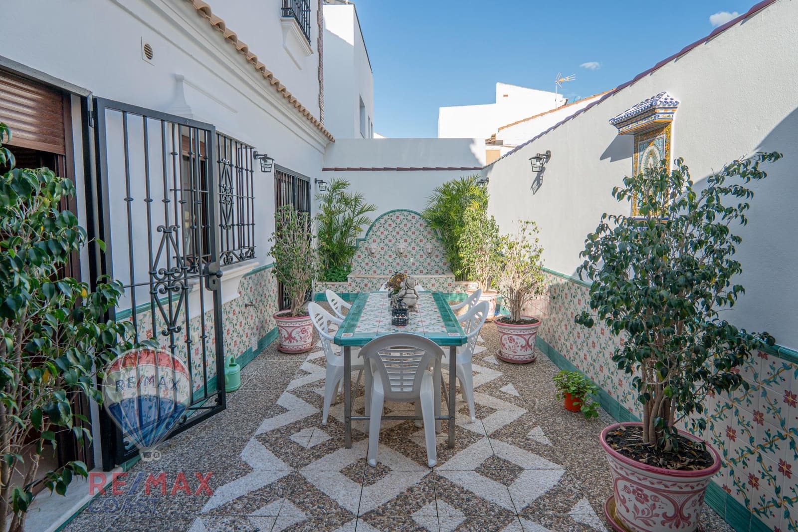 5 soverom Villa til salgs i Cartama med garasje - € 489 000 (Ref: 8905547)