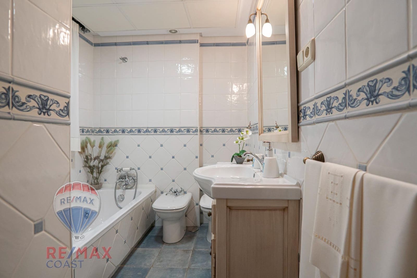 5 soverom Villa til salgs i Cartama med garasje - € 489 000 (Ref: 8905547)