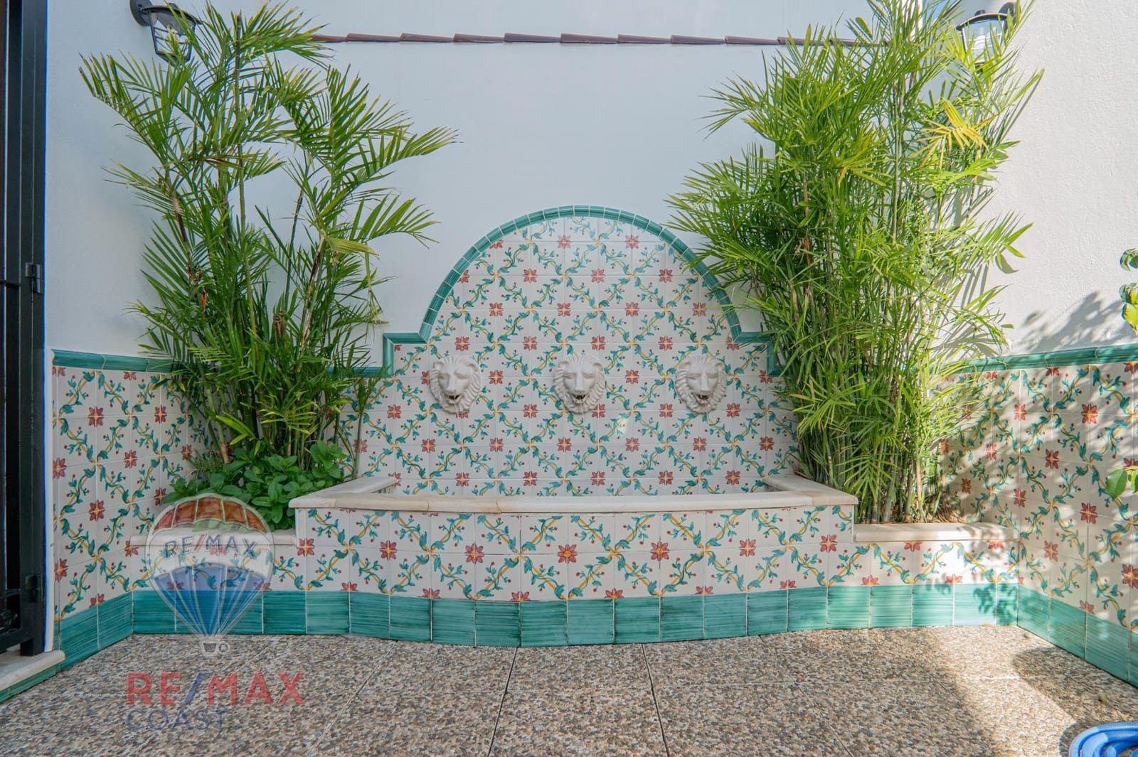 5 soverom Villa til salgs i Cartama med garasje - € 489 000 (Ref: 8905547)