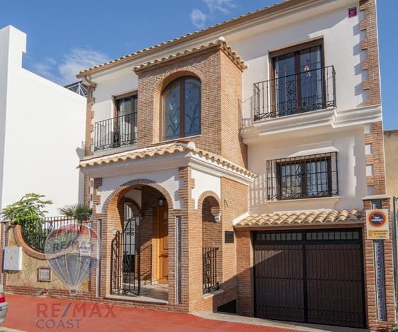 5 sypialnia Willa na sprzedaż w Cártama z garażem - 489 000 € (Ref: 8905547)