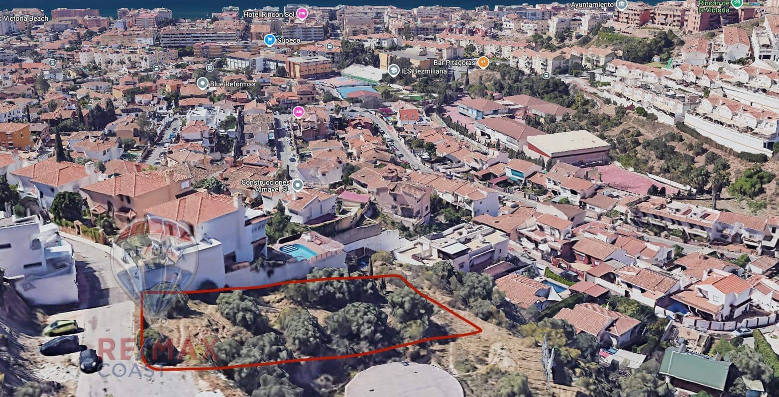 Działka budowlana na sprzedaż w Rincon de la Victoria - 315 000 € (Ref: 8951389)