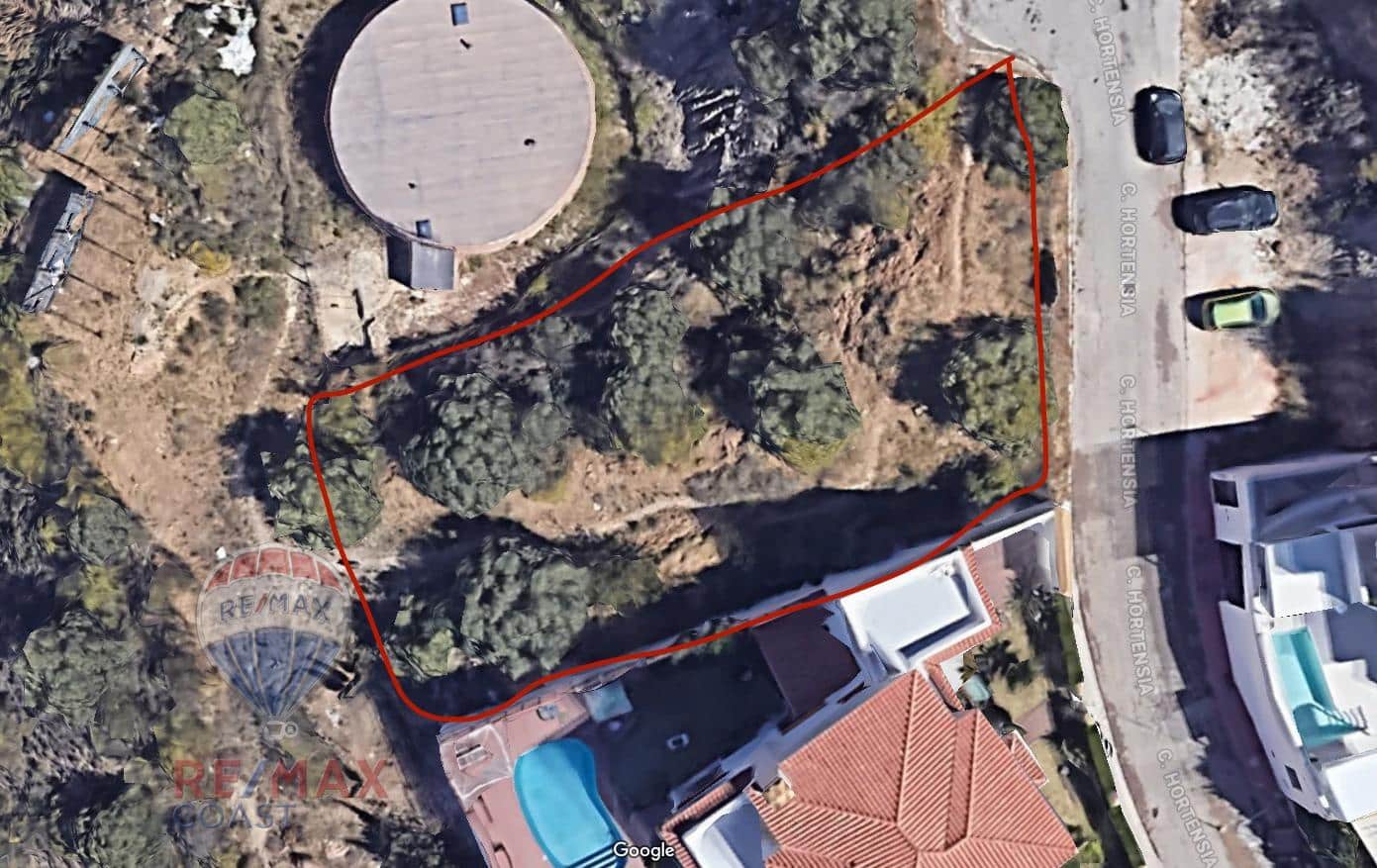 Building Plot for sale in Rincon de la Victoria - € 255,000 (Ref: 8951389)