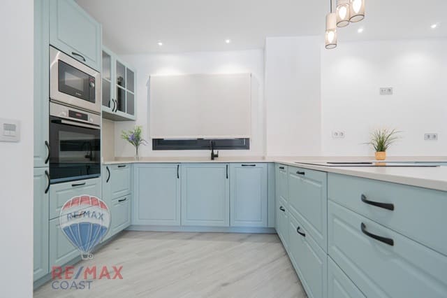 3 sovrum Lägenhet till salu i La Malagueta, Málaga stad - 799 000 € (Ref: 8960238)