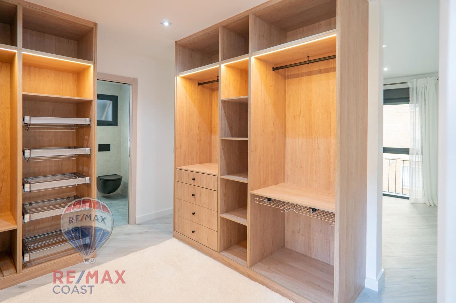 3 bedroom Flat for sale in Malaga city - € 799,000 (Ref: 8960238)