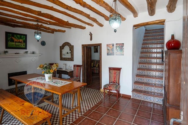 6 soveværelse Finca/Landehus til salg i Archidona - € 489.000 (Ref: 9075230)