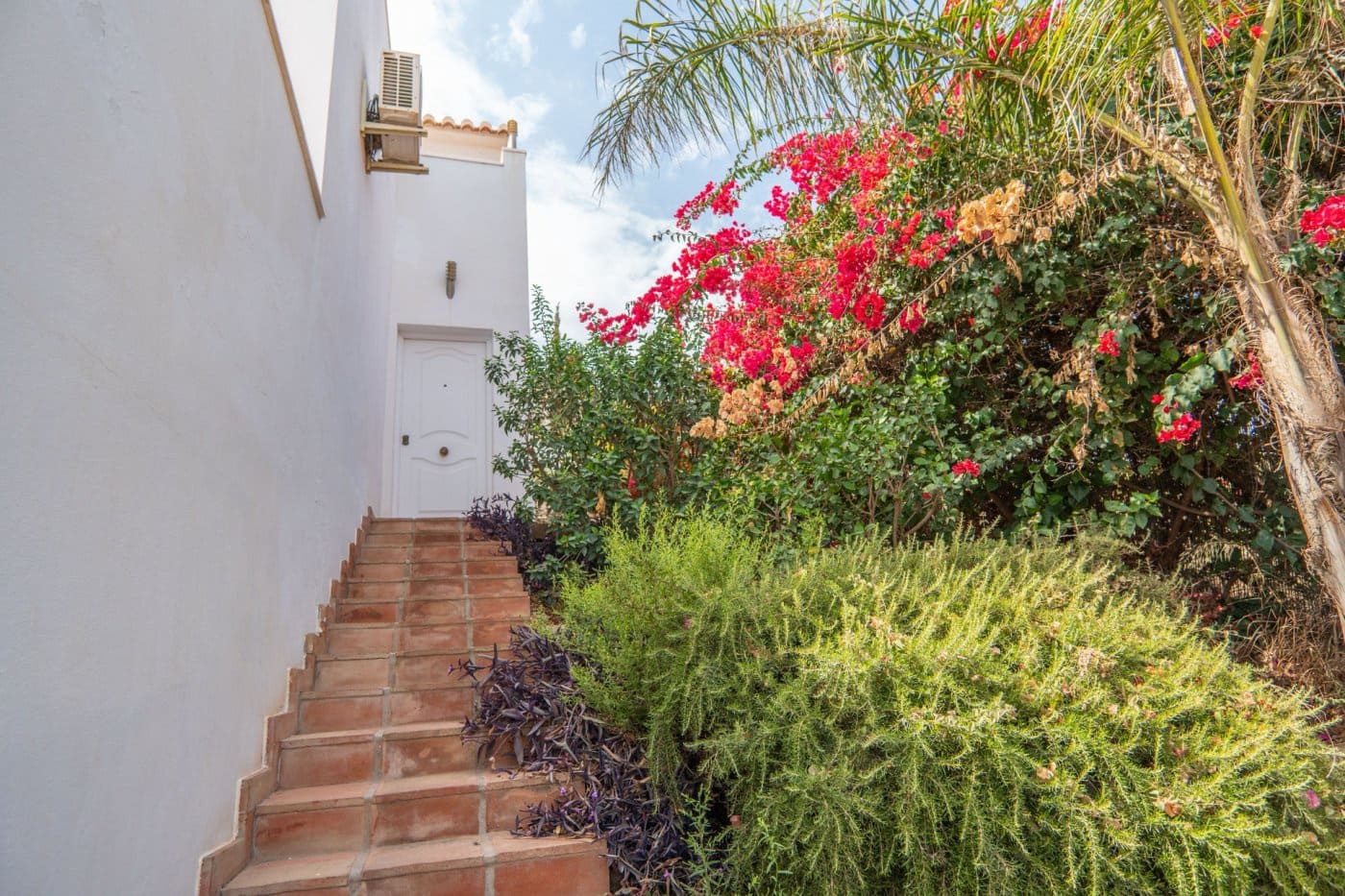 5 soveværelse Villa til salg i Benajarafe med swimmingpool garage - € 625.000 (Ref: 9107167)