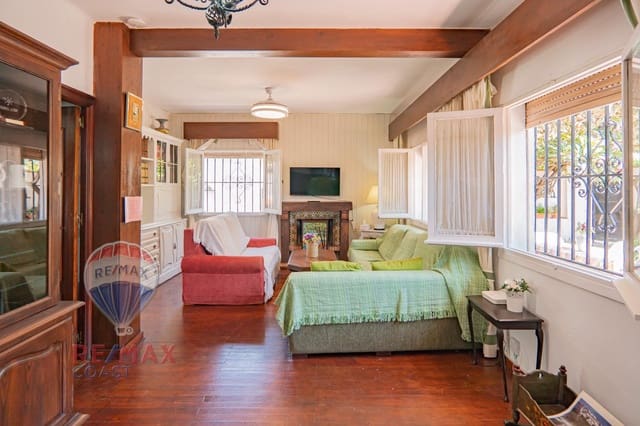 4 sovrum Hus till salu i El Palo, Málaga stad - 838 000 € (Ref: 9110447)