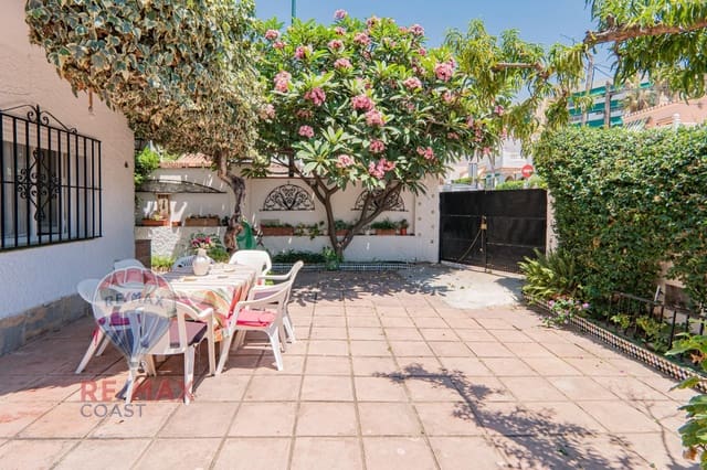4 soverom Hus til salgs i El Palo, Málaga by - € 796 784 (Ref: 9110447)