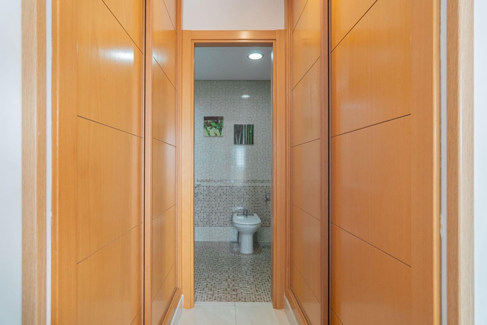 2 sypialnia Penthouse do wynajęcia w Almayate z basenem garażem - 950 € (Ref: 9116256)