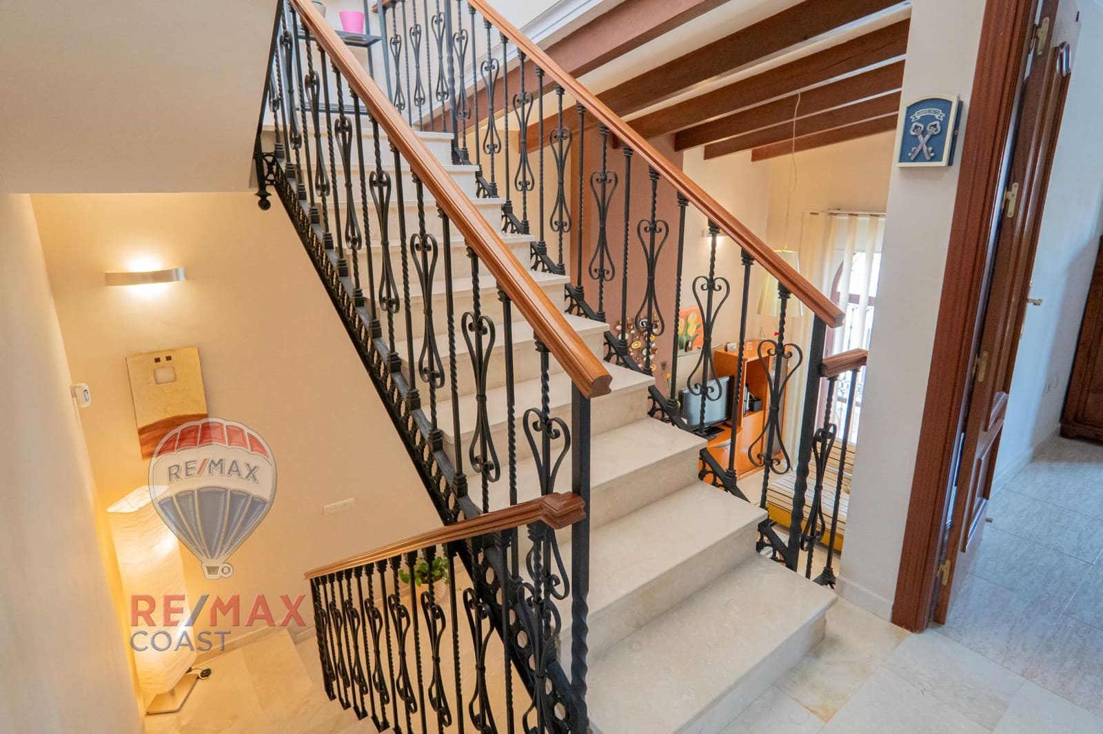 4 sypialnia Willa na sprzedaż w Casabermeja z garażem - 689 000 € (Ref: 9126858)