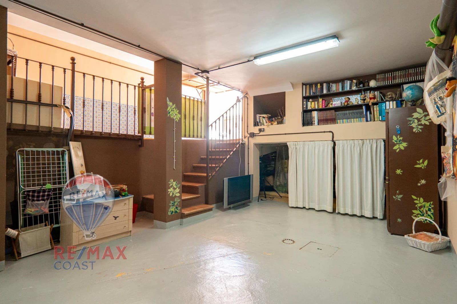 4 sypialnia Willa na sprzedaż w Casabermeja z garażem - 689 000 € (Ref: 9126858)