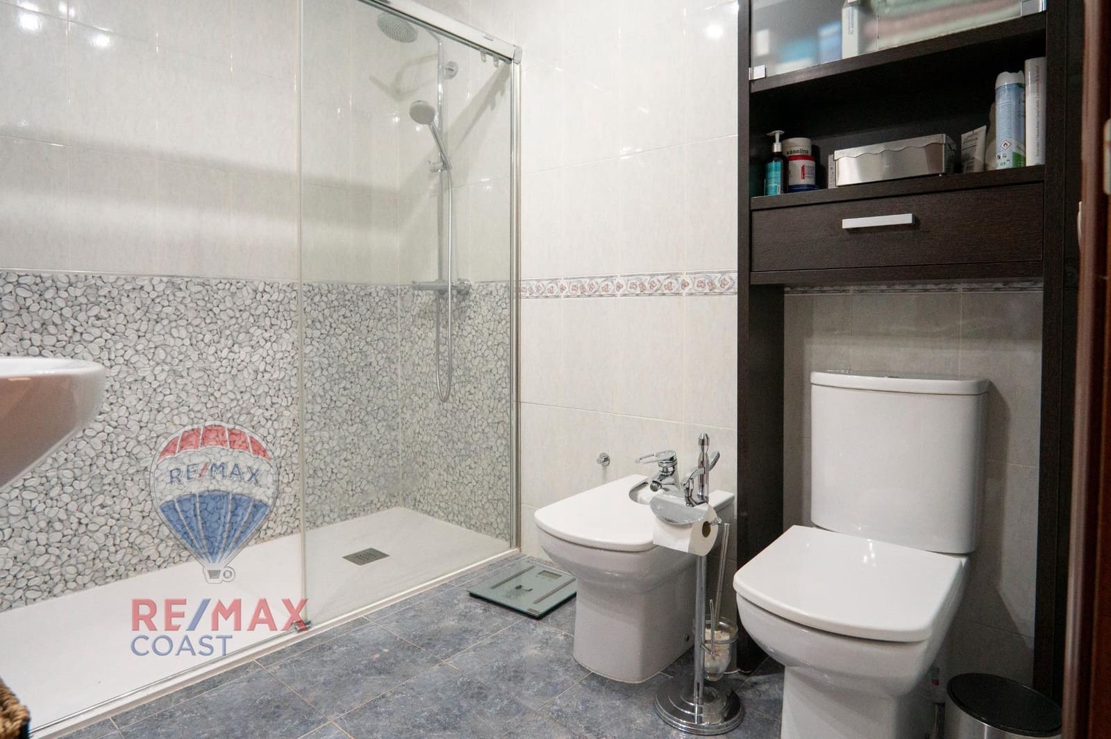 4 bedroom Villa for sale in Casabermeja with garage - € 659,000 (Ref: 9126858)