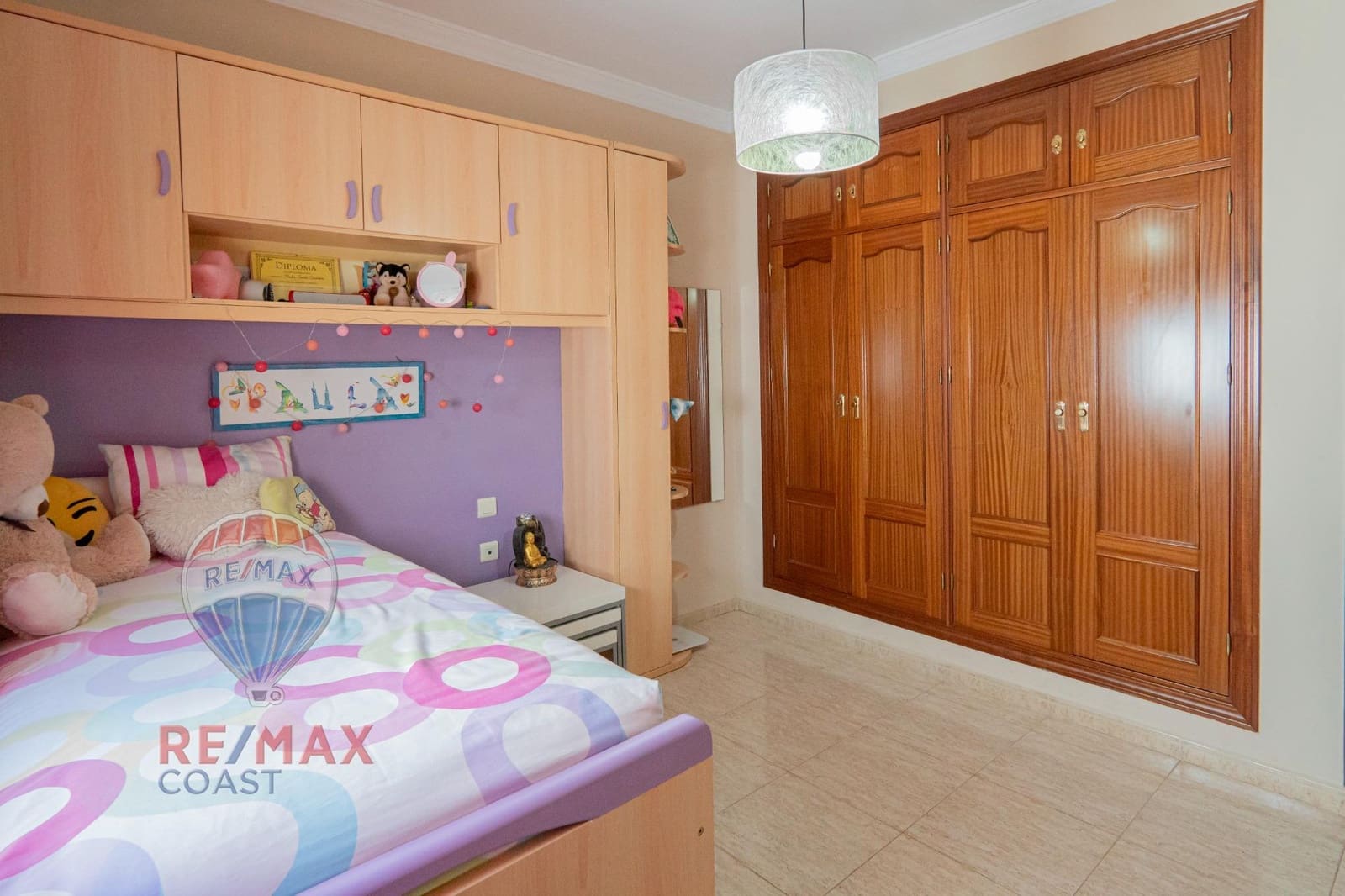 4 bedroom Villa for sale in Casabermeja with garage - € 659,000 (Ref: 9126858)