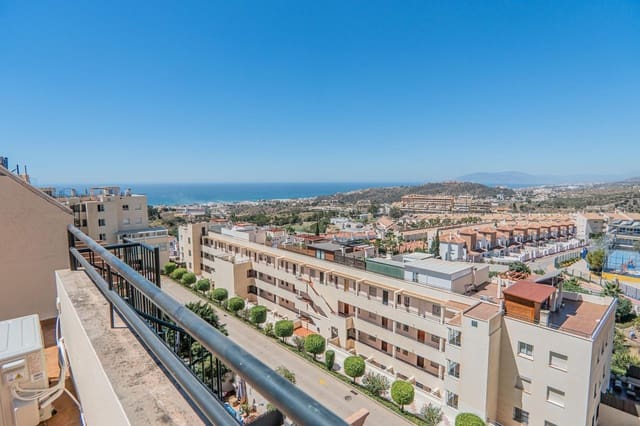2 soveværelse Penthouse til leje i Añoreta, Rincón de la Victoria med swimmingpool garage - € 950 (Ref: 9141721)