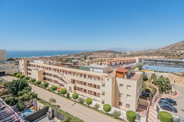 2 soveværelse Penthouse til leje i Añoreta, Rincón de la Victoria med swimmingpool garage - € 950 (Ref: 9141721)