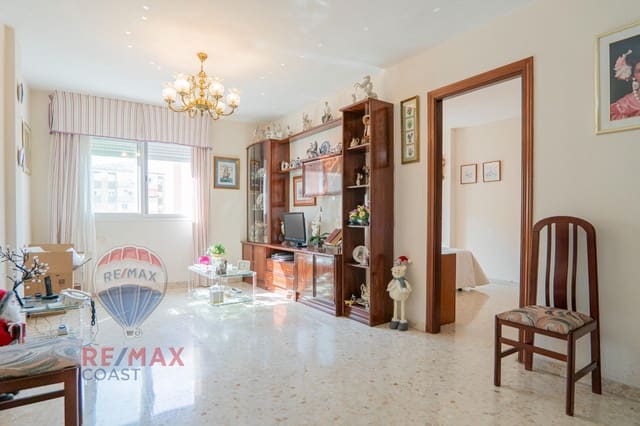 3 soveværelse Lejlighed til salg i El Torcal, Málaga by - € 329.000 (Ref: 9161157)