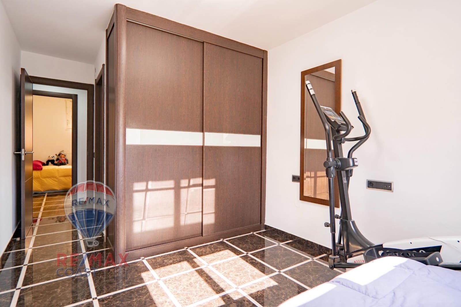 3 soveværelse Lejlighed til salg i Malaga by med swimmingpool garage - € 419.000 (Ref: 9165905)