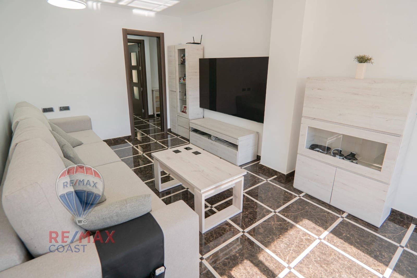 3 soveværelse Lejlighed til salg i Malaga by med swimmingpool garage - € 419.000 (Ref: 9165905)