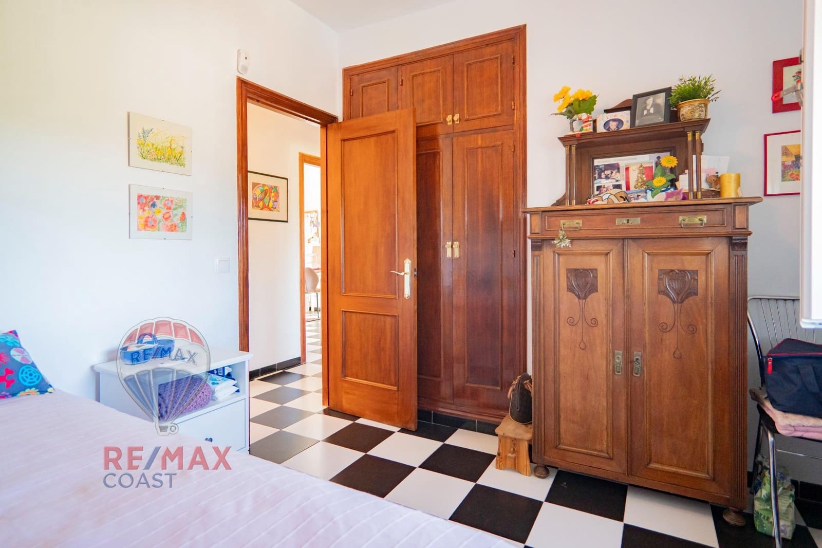 5 quarto Moradia para venda em Pinos de Alhaurin com piscina - 595 000 € (Ref: 9217610)