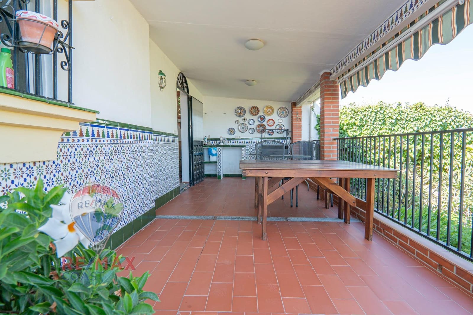 5 sypialnia Willa na sprzedaż w Pinos de Alhaurin z basenem - 580 000 € (Ref: 9217610)