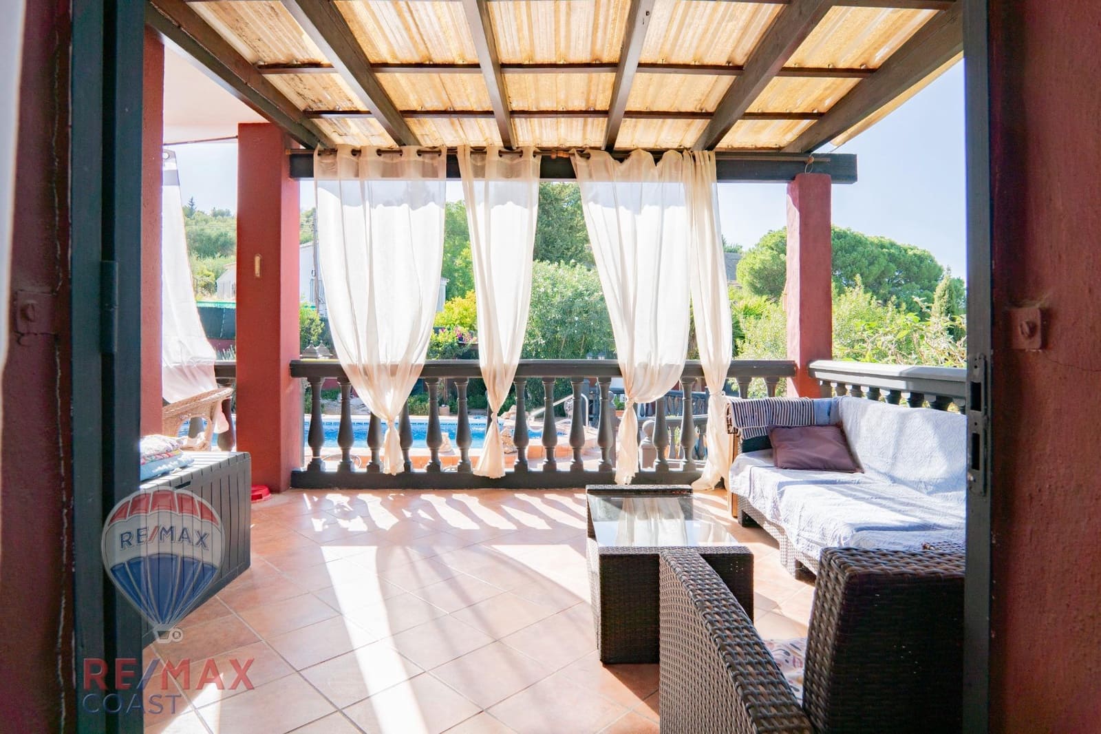 Chalet de 3 habitaciones en Coín en venta con piscina garaje - 478.000 € (Ref: 9220131)