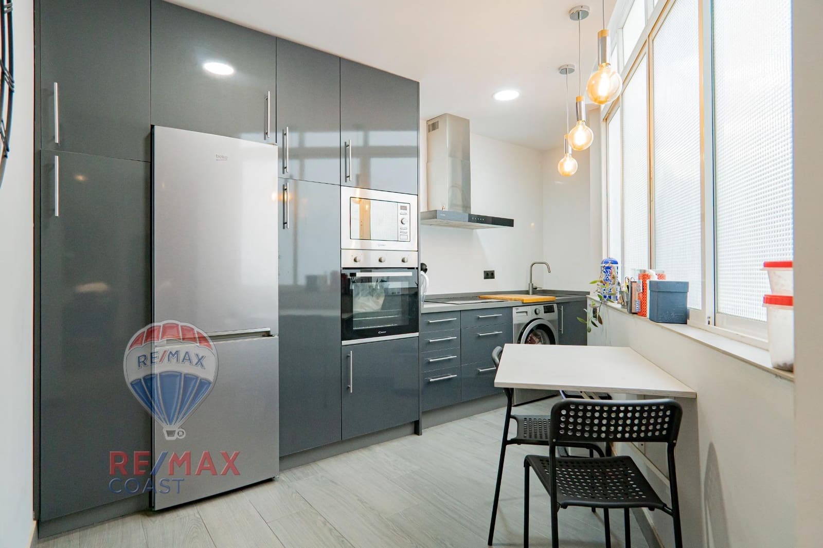 3 bedroom Flat for sale in Malaga city - € 307,000 (Ref: 9236573)