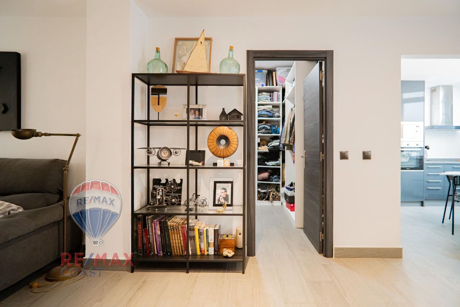 3 bedroom Flat for sale in Malaga city - € 307,000 (Ref: 9236573)