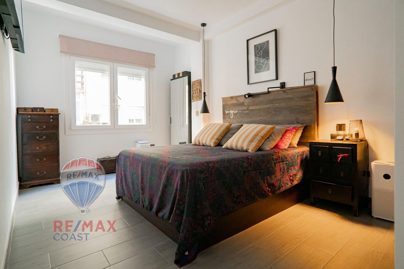 3 bedroom Flat for sale in Malaga city - € 307,000 (Ref: 9236573)