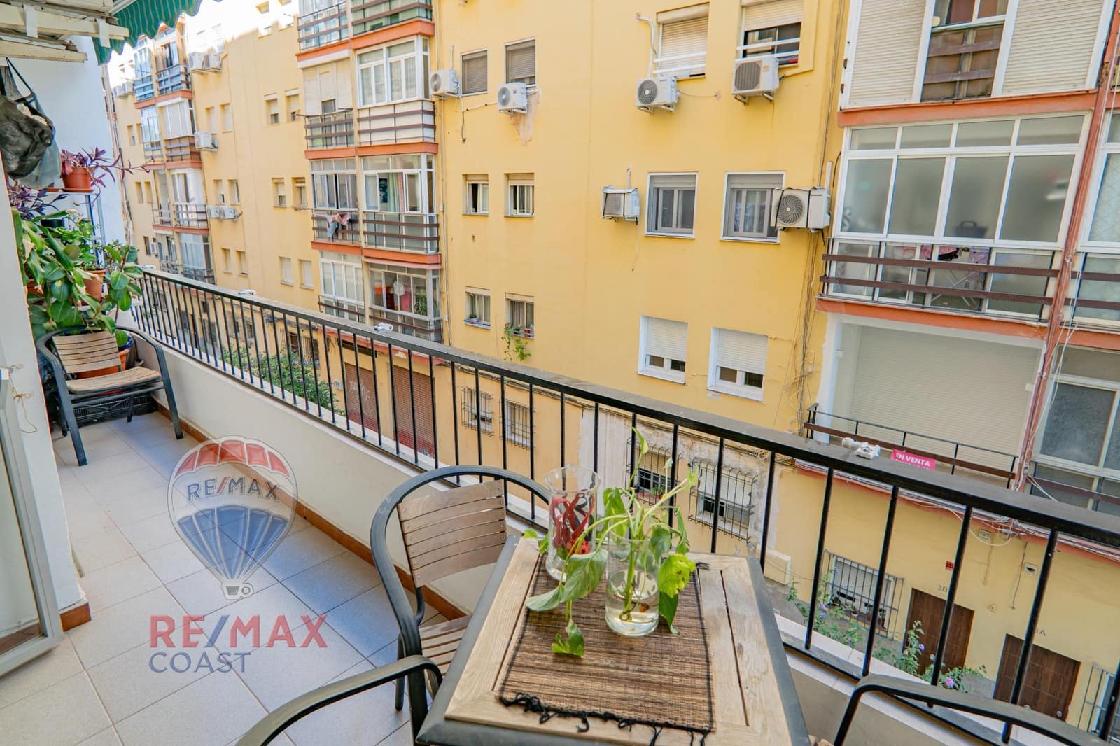 3 bedroom Flat for sale in Malaga city - € 307,000 (Ref: 9236573)