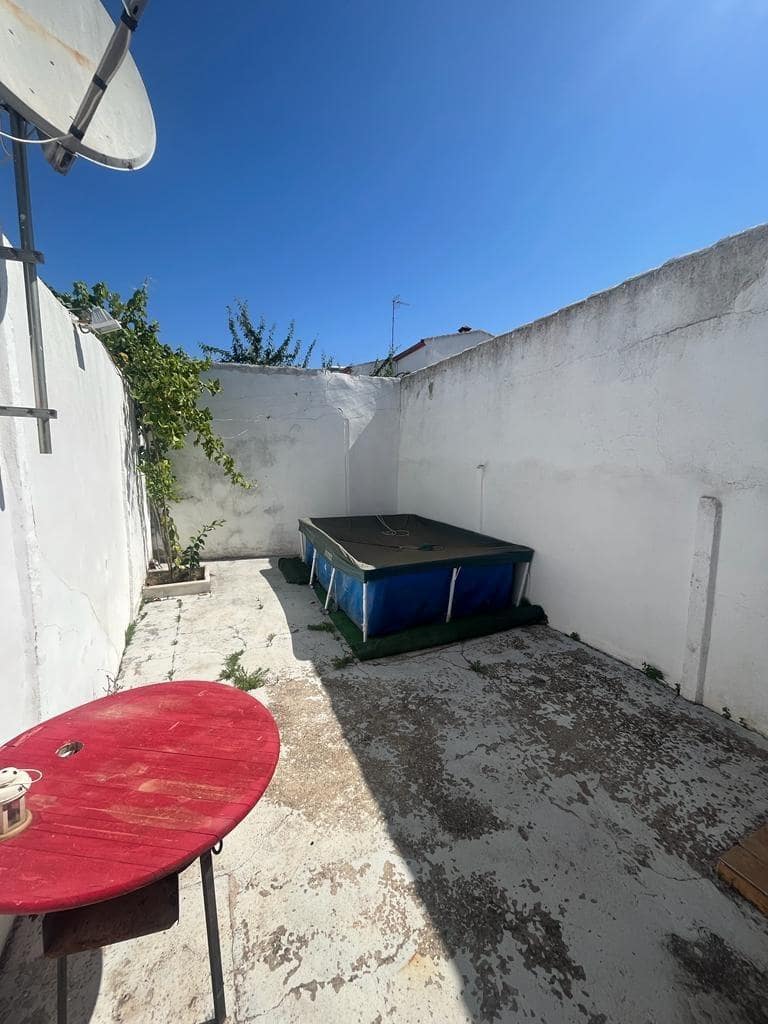 4 sypialnia Dom na sprzedaż w Lucena - 90 000 € (Ref: 9248233)