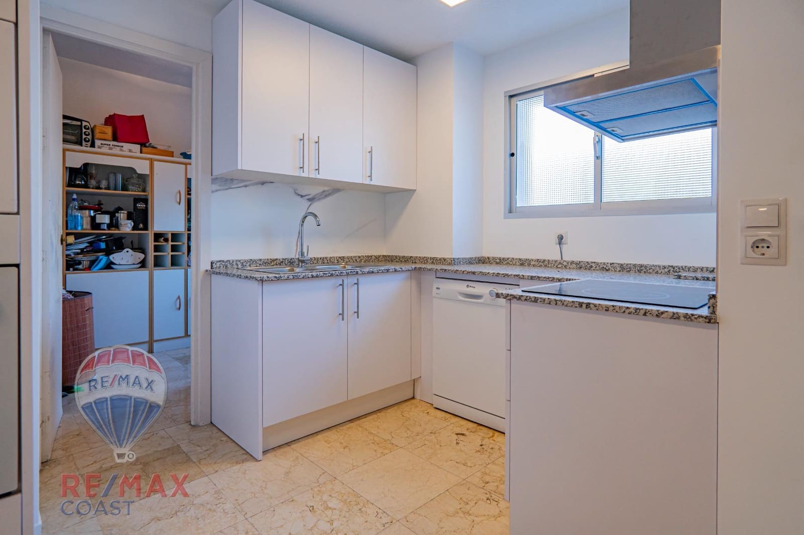 4 makuuhuone Asunto vuokrattavana paikassa Malaga kaupunki - 2 200 € (Ref: 9262744)