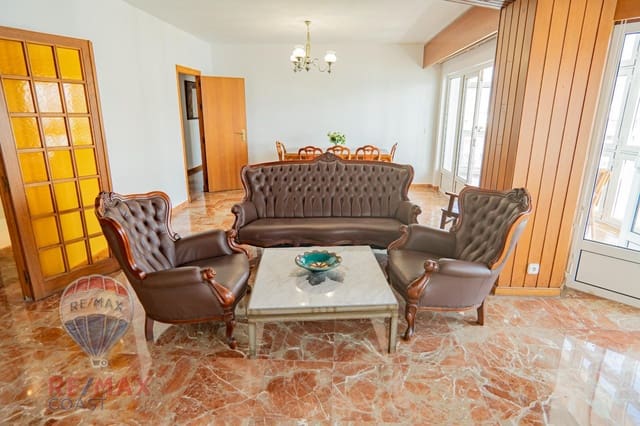 4 soveværelse Lejlighed til leje i Málaga by - € 2.200 (Ref: 9262744)