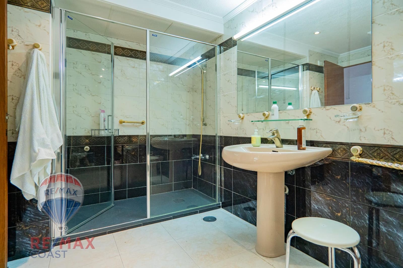 4 makuuhuone Asunto vuokrattavana paikassa Malaga kaupunki - 2 200 € (Ref: 9262744)