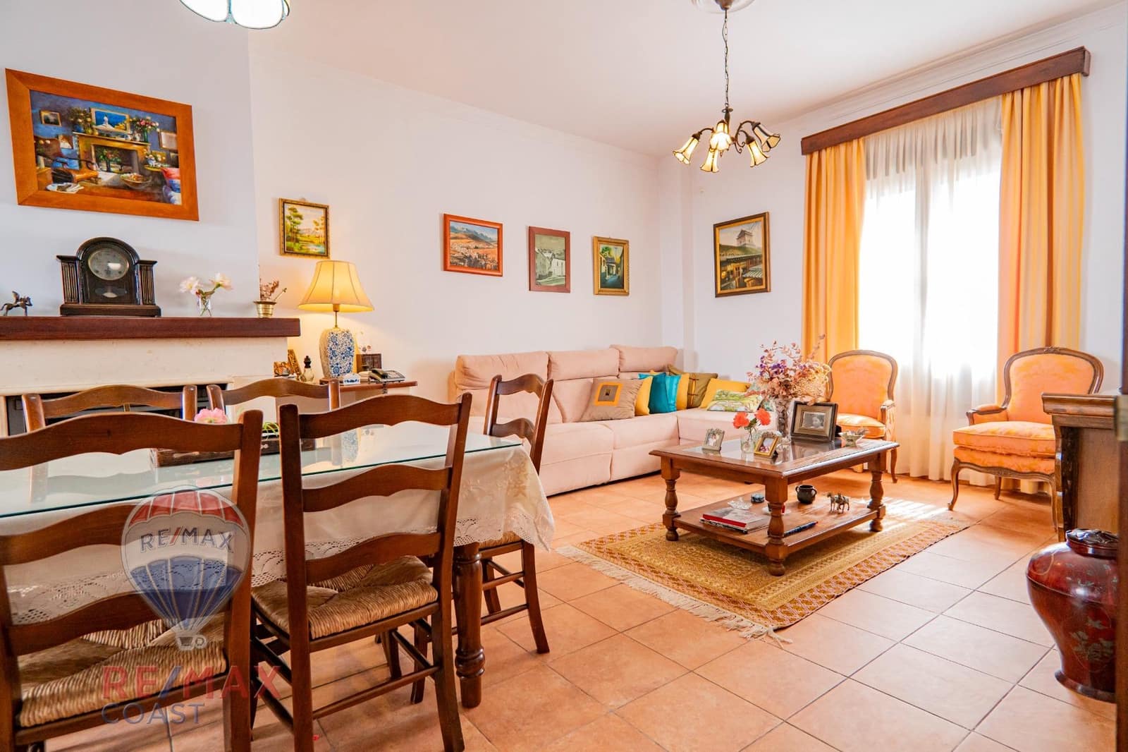 5 slaapkamer Huis te koop in Serrato met garage - € 222.900 (Ref: 9265433)