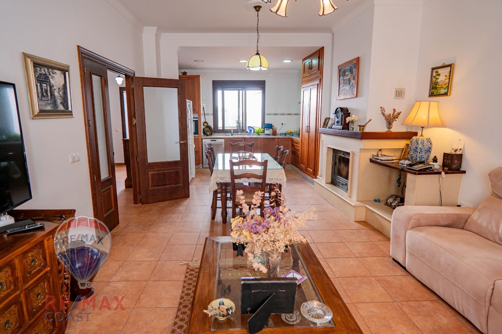 5 slaapkamer Huis te koop in Serrato met garage - € 222.900 (Ref: 9265433)