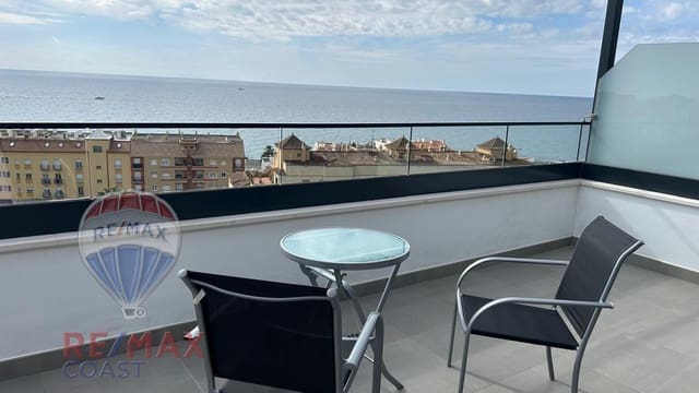 1 sypialnia Penthouse na sprzedaż w Caleta de Vélez, Vélez-Málaga z basenem garażem - 380 000 € (Ref: 9272752)