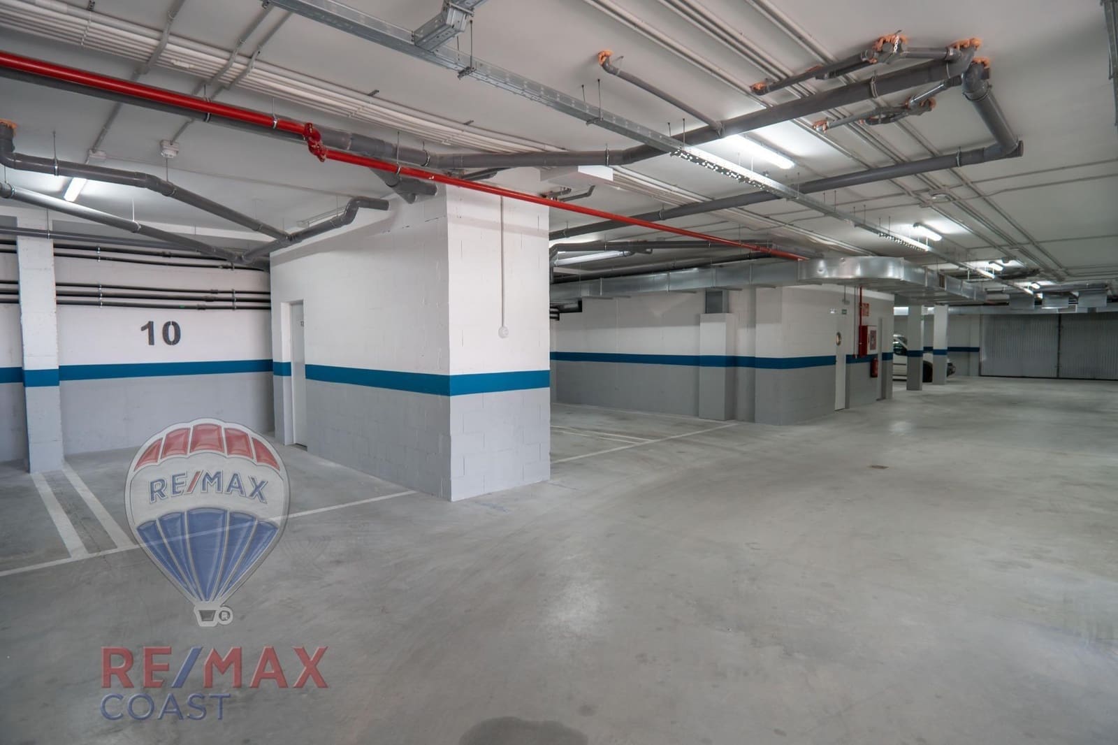 1 soverom Penthouse til salgs i Caleta de Velez med svømmebasseng garasje - € 380 000 (Ref: 9272752)