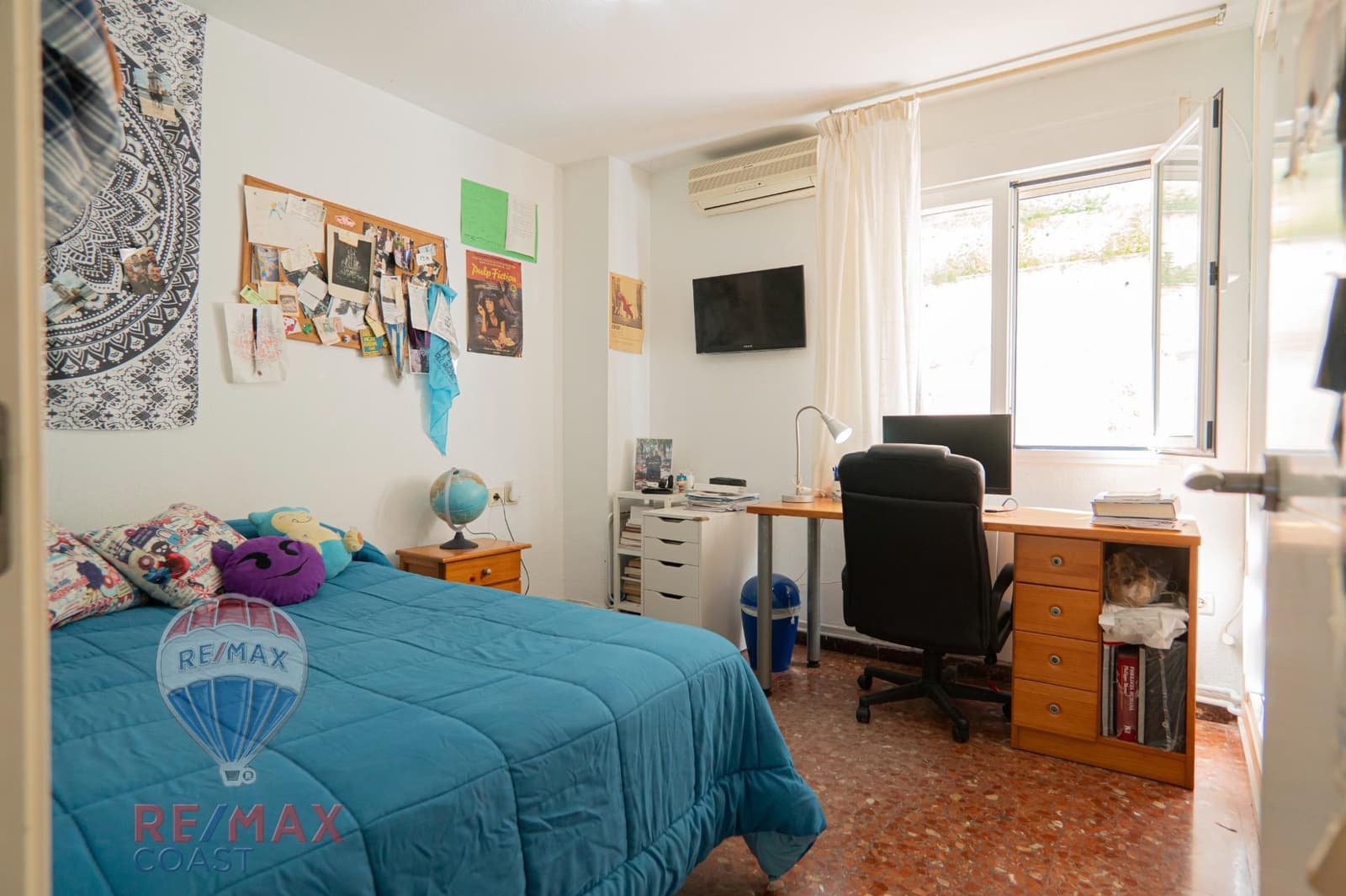 4 bedroom Flat for sale in Malaga city with garage - € 530,000 (Ref: 9338437)