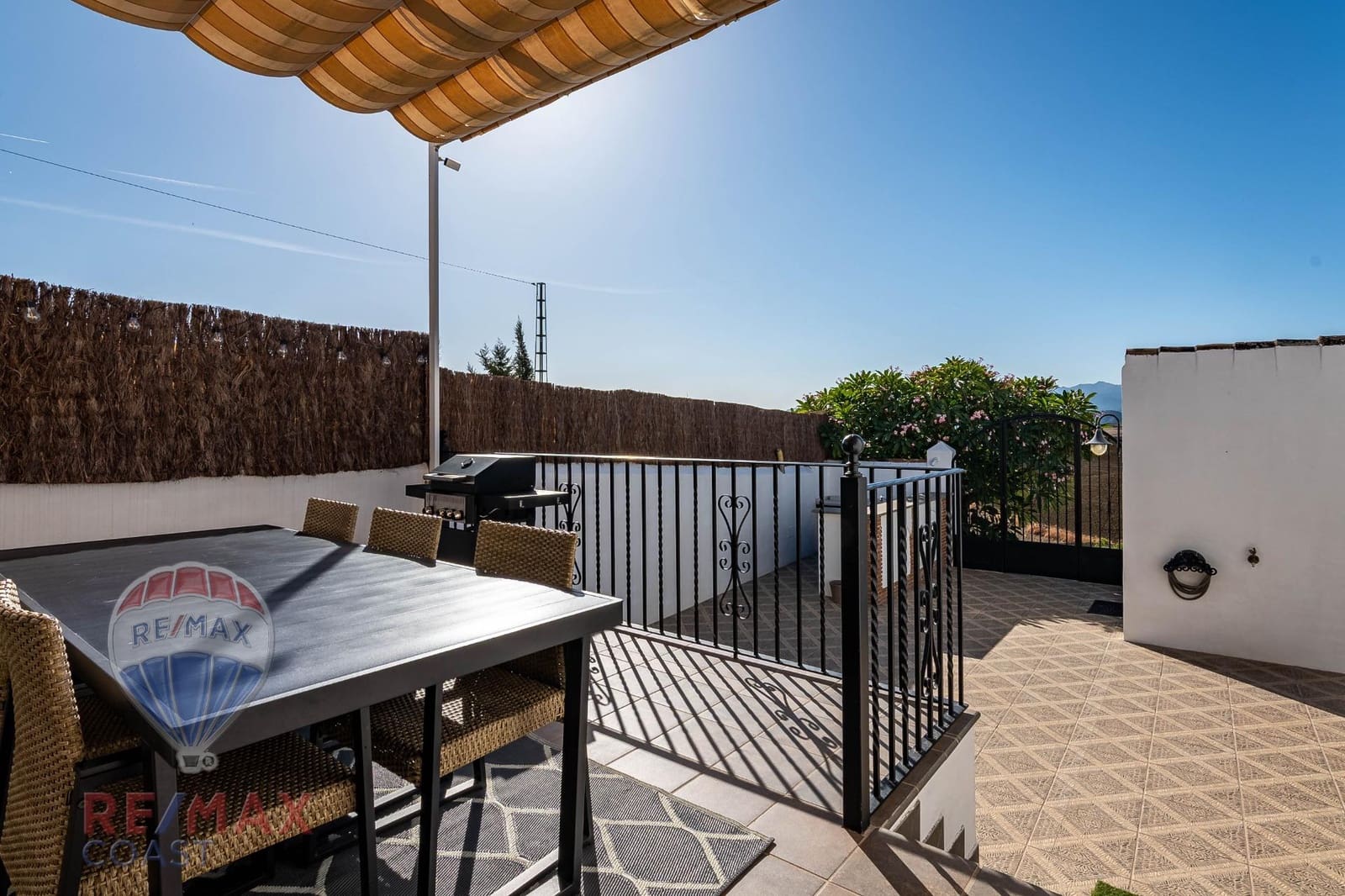 5 soverom Villa til salgs i Cartama med svømmebasseng - € 550 000 (Ref: 9341324)