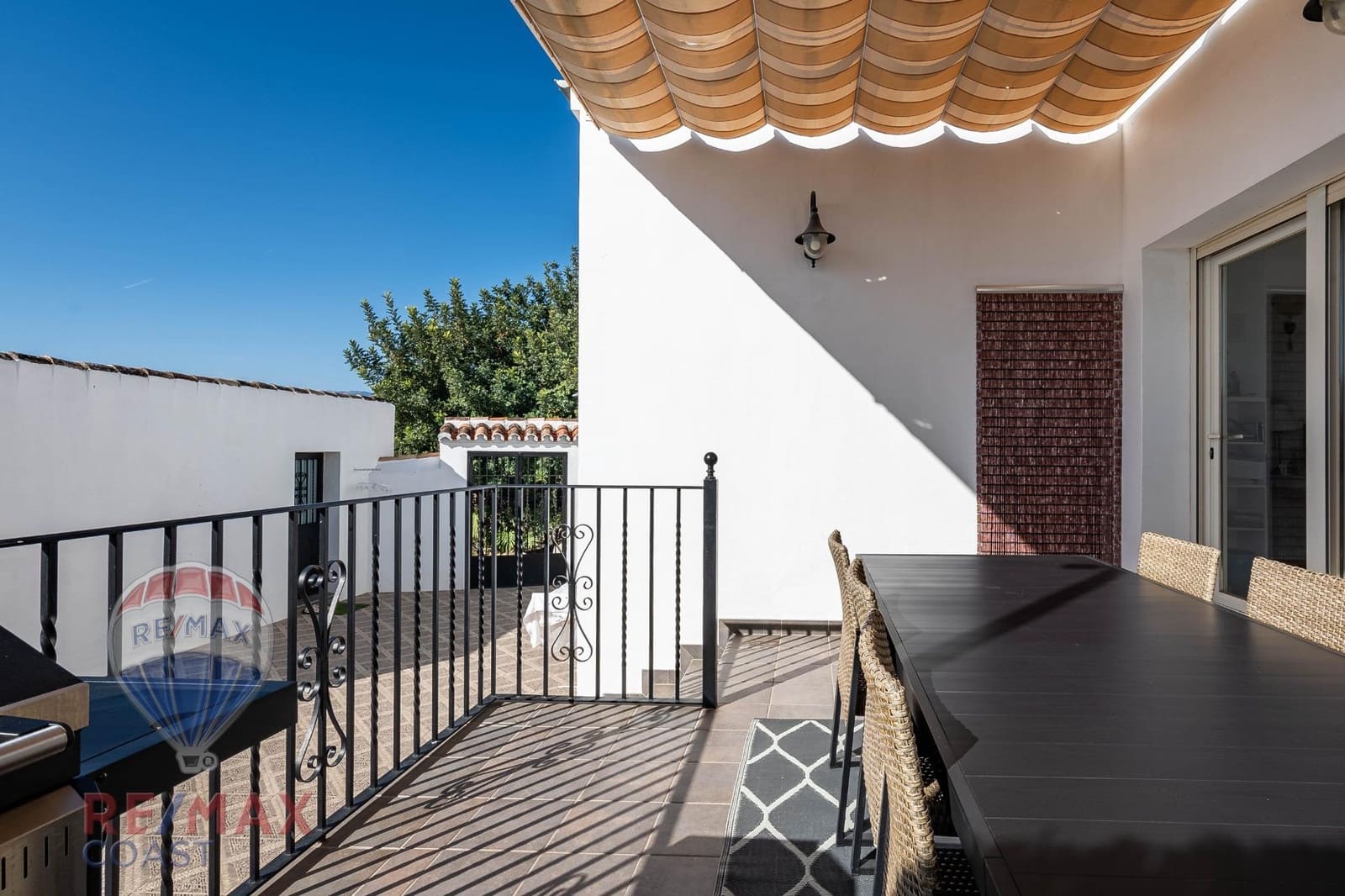 5 soverom Villa til salgs i Cartama med svømmebasseng - € 550 000 (Ref: 9341324)