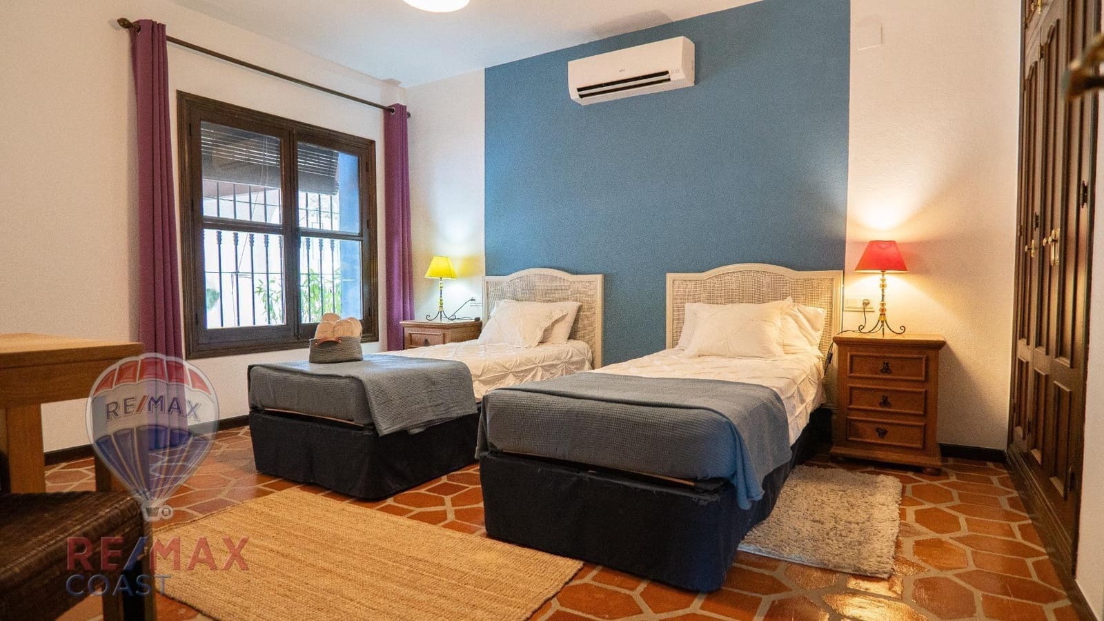 4 quarto Moradia para venda em Alhaurin de la Torre com piscina garagem - 1 050 000 € (Ref: 9341325)