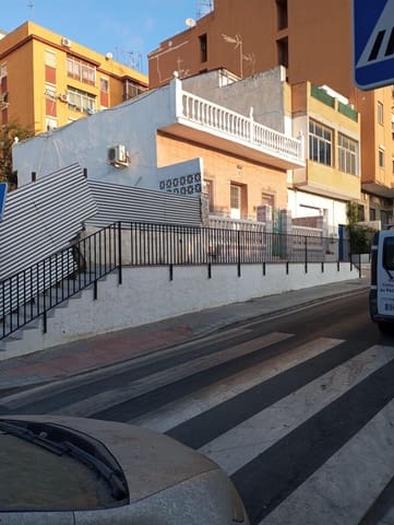 Byggetomt til salgs i Málaga by - € 430 000 (Ref: 9359409)