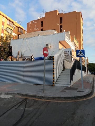 Byggetomt til salgs i Málaga by - € 430 000 (Ref: 9359409)