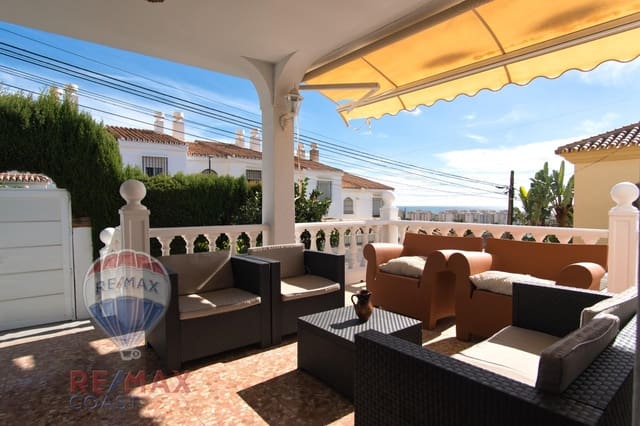 5 soveværelse Villa til salg i Rincón de la Victoria med swimmingpool - € 790.000 (Ref: 9379220)