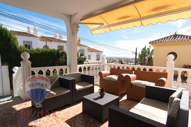 5 soveværelse Villa til salg i Rincón de la Victoria med swimmingpool - € 790.000 (Ref: 9379220)