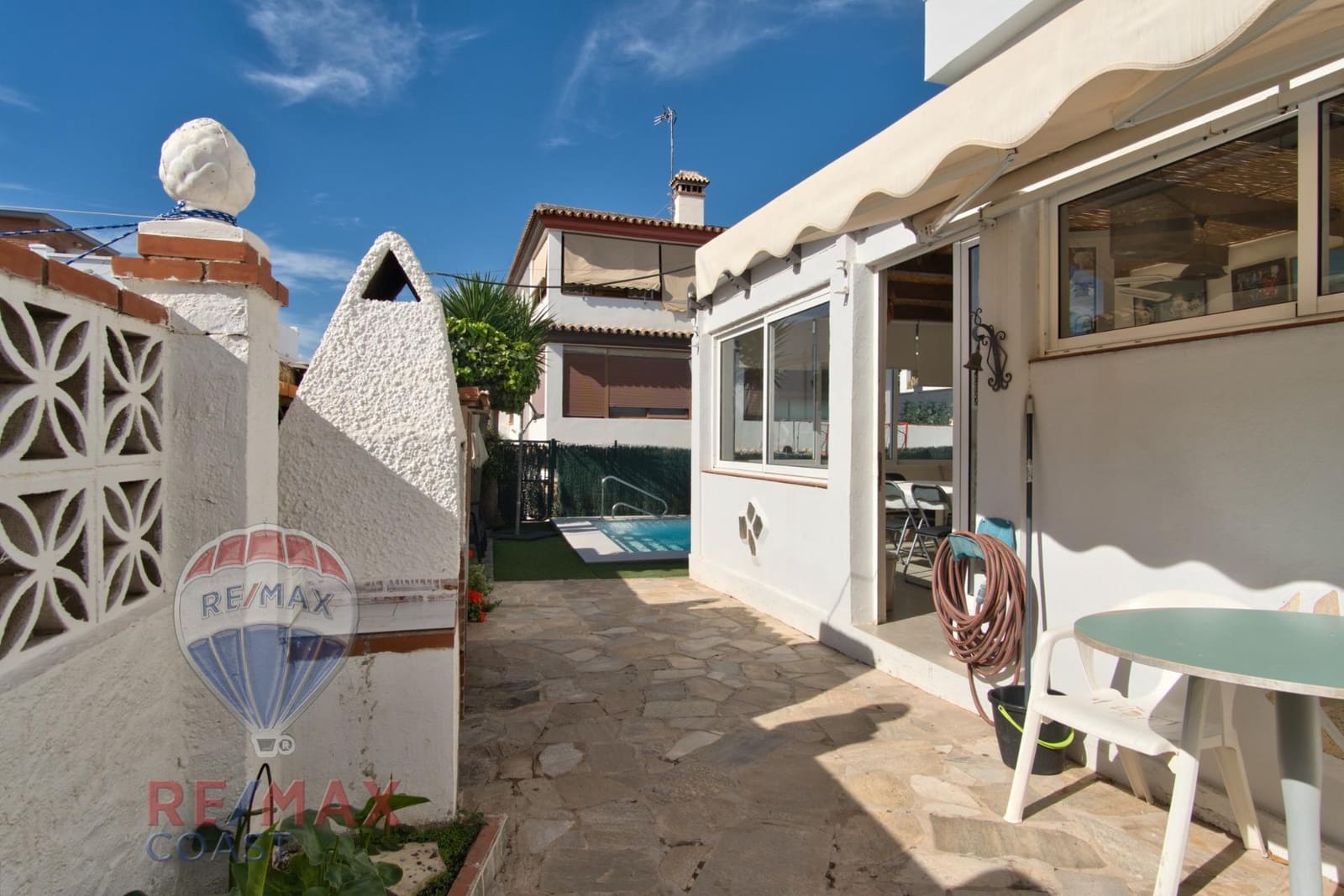 5 soveværelse Villa til salg i Rincon de la Victoria med swimmingpool - € 790.000 (Ref: 9379220)