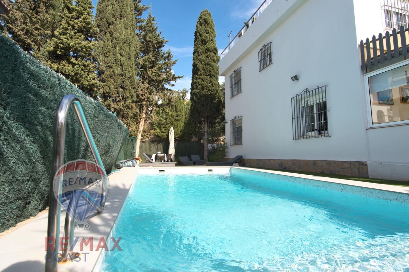 5 soveværelse Villa til salg i Rincon de la Victoria med swimmingpool - € 790.000 (Ref: 9379220)