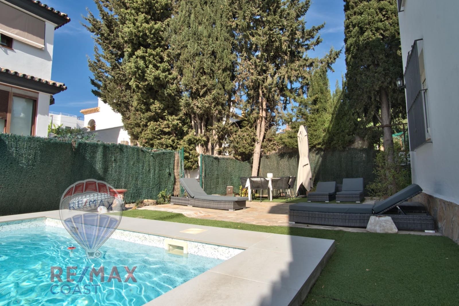 5 soveværelse Villa til salg i Rincon de la Victoria med swimmingpool - € 790.000 (Ref: 9379220)